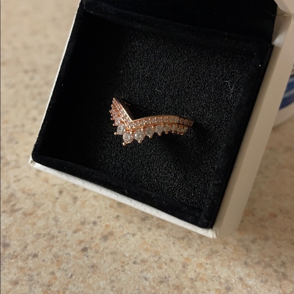 Pandora Princess Wishbone Ring 7.5 - Picture 2 of 8